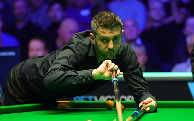 的内线球员 的内线球员