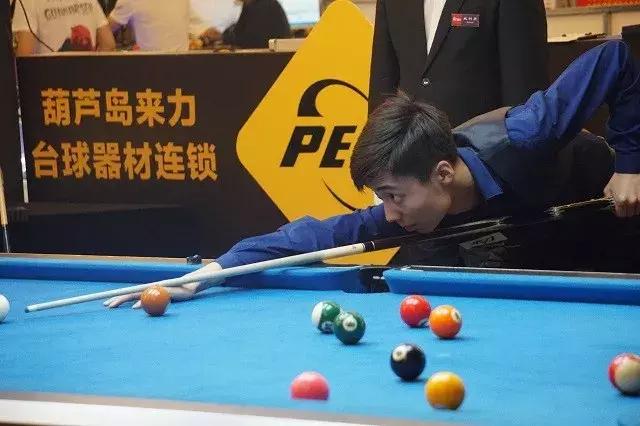 在季后赛冲 在季后赛冲