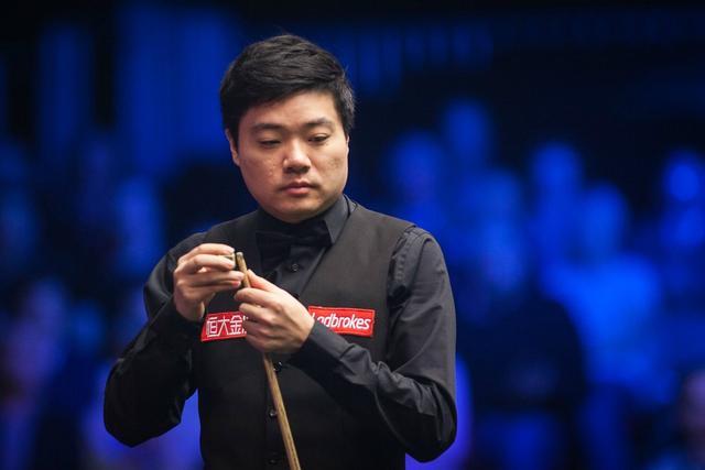 对球队竞技 对球队竞技